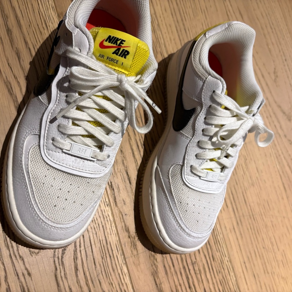Nike Air Force 1 Shadow Smile Sneakers - 7.5 - Picture 11 of 16